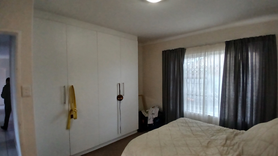 To Let 2 Bedroom Property for Rent in Glenroy Park Eastern Cape